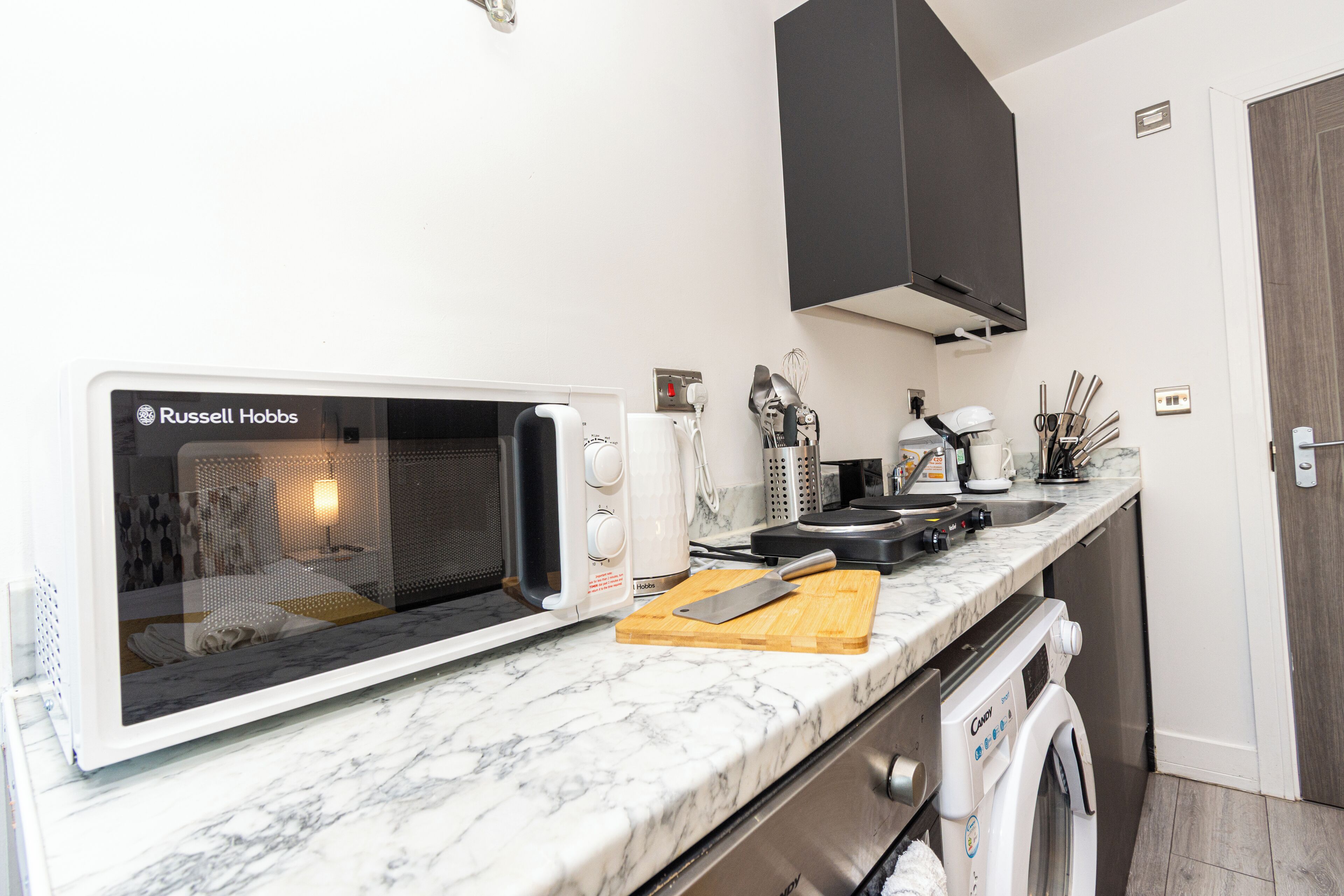 Classic Studio | Dapur peribadi | Peti sejuk mini, ketuhar gelombang mikro, ketuhar, dapur 