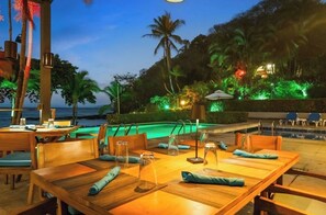 Outdoor dining - Hidden Beach House - Bahía Pez Vela Resort  - Ocotal Beach, Guanacaste  CR (Guanacaste Province)