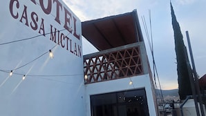 Room | Exterior detail - Hotel Casa Mictlan (San Pablo Villa de Mitla)