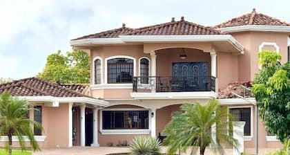 Casa Magna Panama