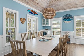 Dining - 6 Bikes! Ride Golf Cart to Beach & Pool! ~ The Star of the Sea in Magnolia Cottages on 30A (Seacrest)