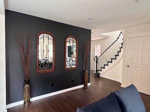 *NEW Private Detached-3BR Home W/Full Gym/Prime Location