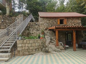 House | 2 bedrooms - Private Pool With Huge Terrace Garden (Celorico de Basto)