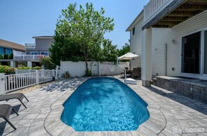 Udendørs pool, opvarmet pool