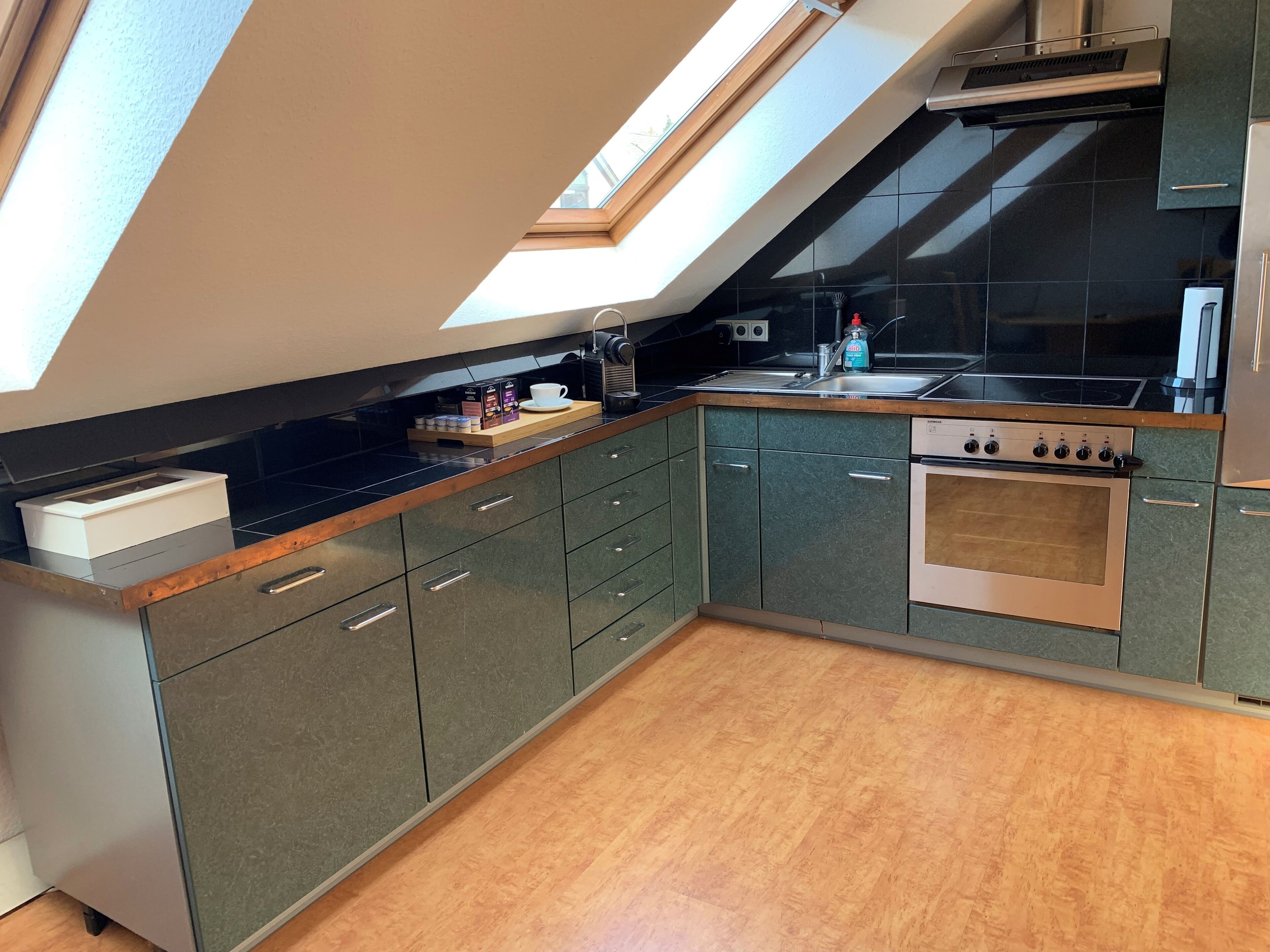 Microwave, oven, stovetop, dishwasher