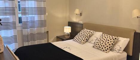 Silitysrauta/-lauta, internet, vuodevaatteet