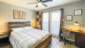 2 habitaciones, tabla de planchar con plancha y wifi gratis