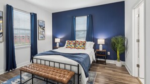 5 slaapkamers, een strijkplank/strijkijzer, wifi, beddengoed