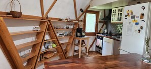 Private kitchen - Geodesic Dome House in Organic Farm (Ataköy)