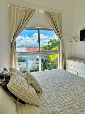 2 slaapkamers, een strijkplank/strijkijzer, wifi, beddengoed