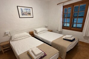 2 chambres, fer et planche Ă repasser, Wi-Fi, draps fournis
