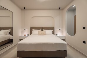 Iron/ironing board, WiFi, bed sheets - Villa Ruff | Quiet Luxury with Panoramic Sea View in Methoni (Methoni)