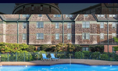 Wyndham Long Wharf 2 bedroom/2 bath in downtown Newport