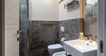 Elegant dwelling in the historic center of Bevagna, ideal for couples and families