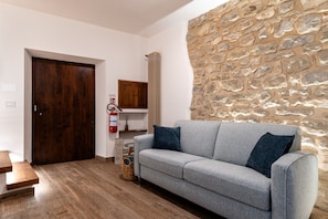 Interior - Elegant dwelling in the historic center of Bevagna, ideal for couples and families (Bevagna)