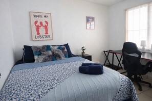 2 bedrooms, iron/ironing board, free WiFi, bed sheets - Casita Blue Surfer-Luquillo 15 minutes to El Yunque, and 3 minutes to the beach (Luquillo)