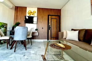 Living area - Chic Cocoon & Impeccable Sea View in Zenata (Âïn-Harrouda)