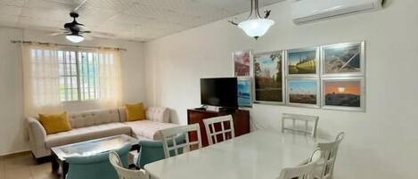 Family Apartment, 2 Bedrooms, Non Smoking, Balcony | Interior