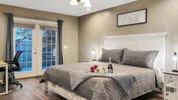 Desk, iron/ironing board, travel crib, WiFi