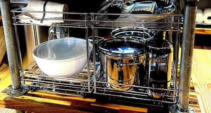 A few beautiful Spring days left to book !