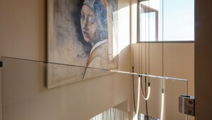 Luokittelematon kuva, 3 kautta 21, painike
