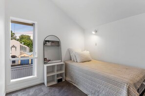 Desk, iron/ironing board, free WiFi, bed sheets