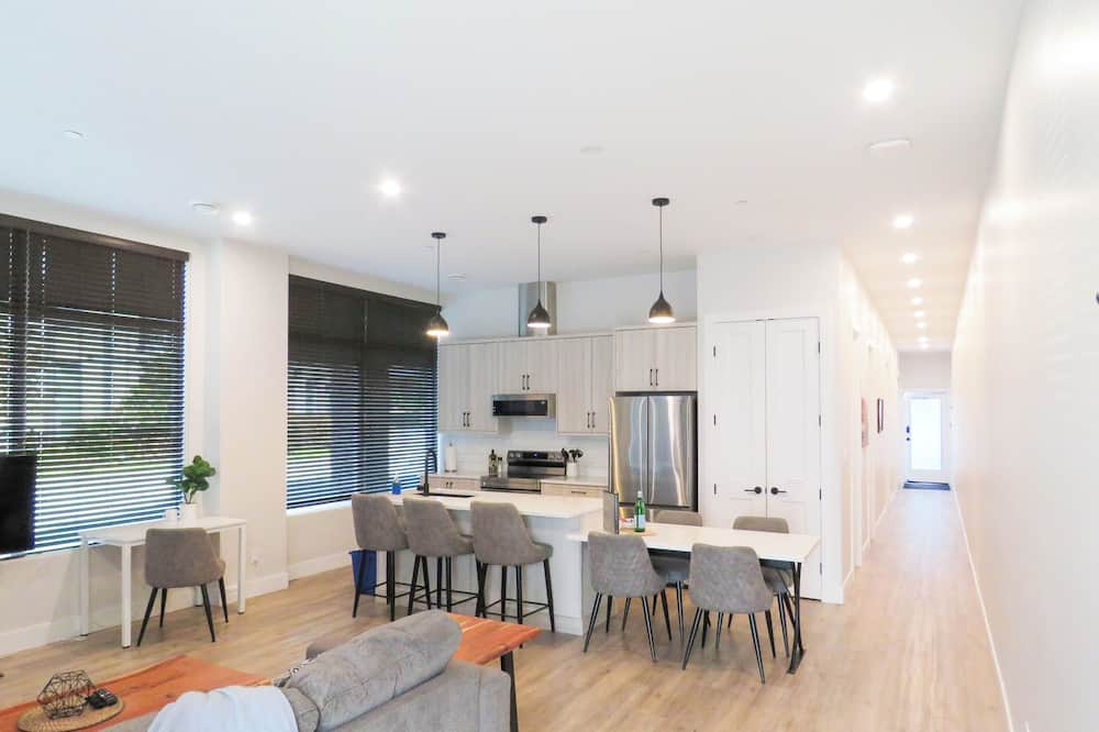 Beach Suites Parksville