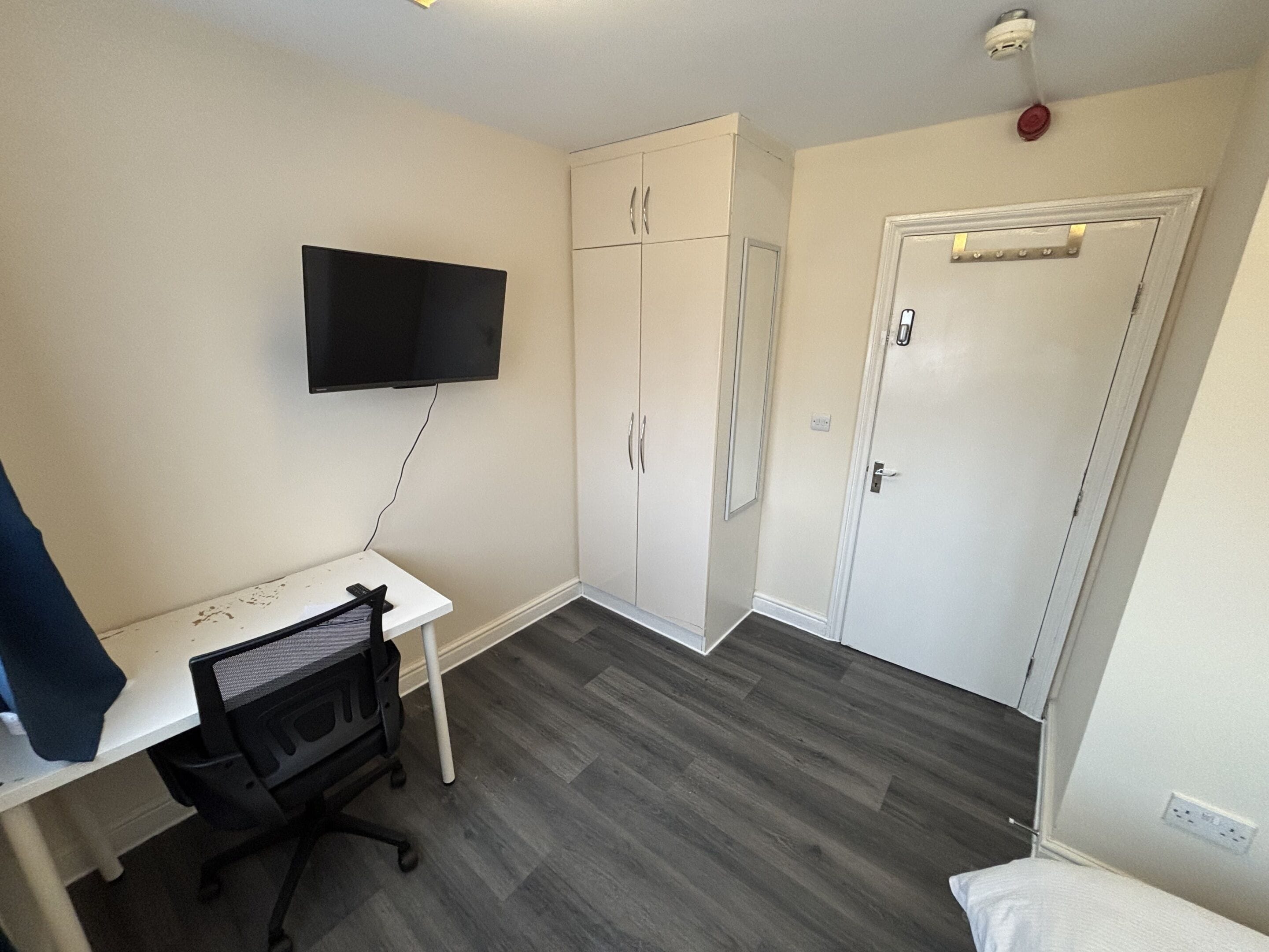 Business Double Room, Shared Bathroom