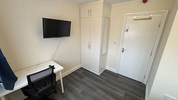 Business Double Room, Shared Bathroom