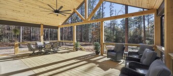 2 Bed/2 Bath Cabin in the Pines in Rayburn Resort @ Lake Sam Rayburn