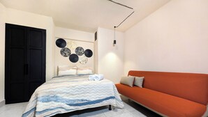 Interior - EY1l Rooms (Panama City)