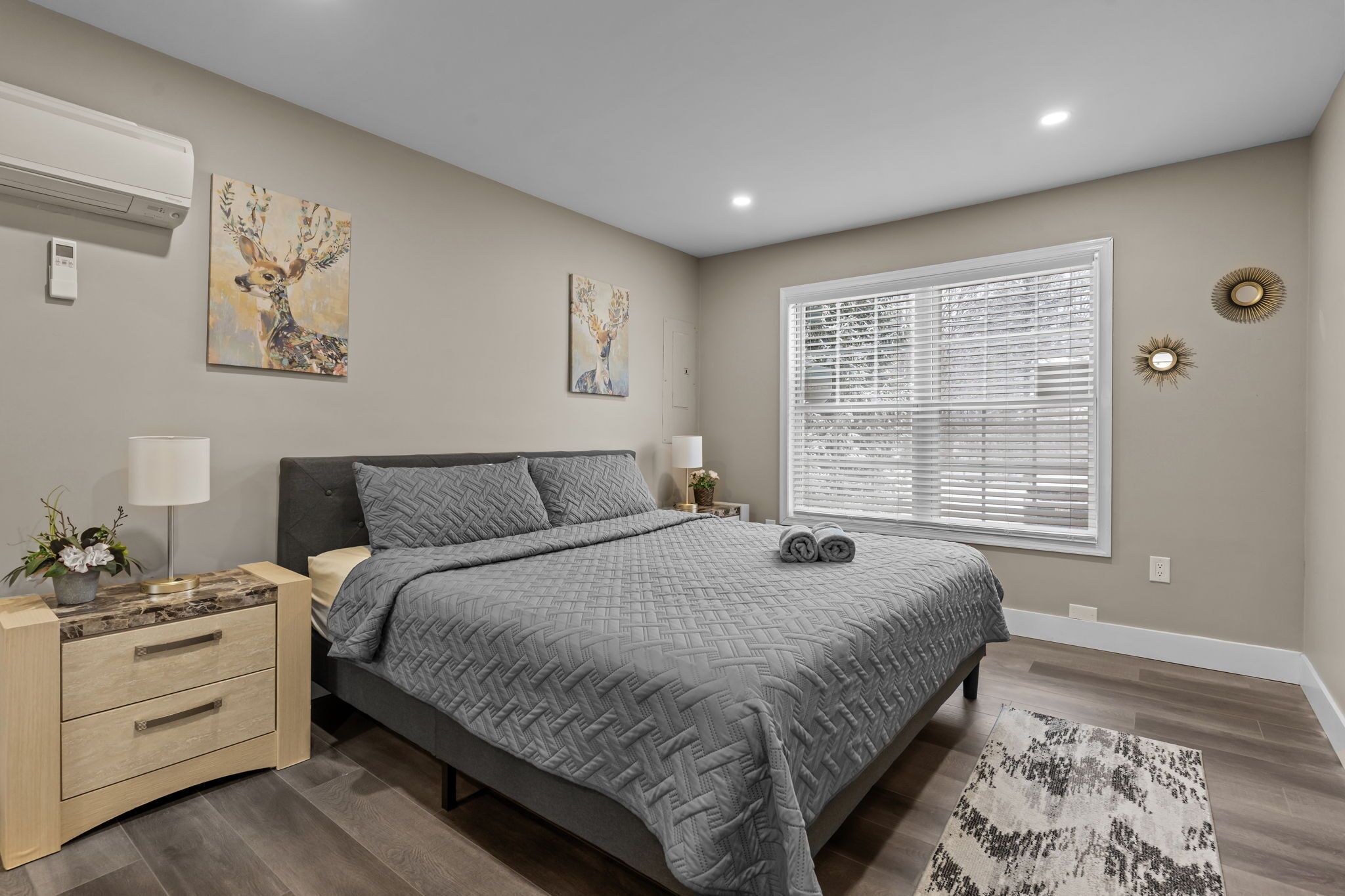 Fer et planche à repasser, Wi-Fi, draps fournis