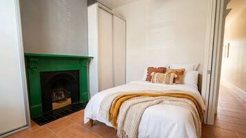 2 sovrum, skrivbord, wi-fi och sängkläder