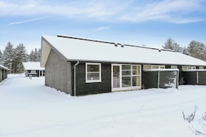 Exterior - Holiday close to beach golf and café (Pandrup)