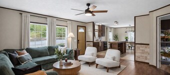 4 mins Mammoth Cave, Sauna & Hot tub, Sleeps 11