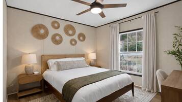 3 soverom, skrivebord, strykejern/-brett og wi-fi