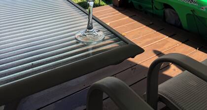 Renovated Lakefront Luxury Retreat by Legoland