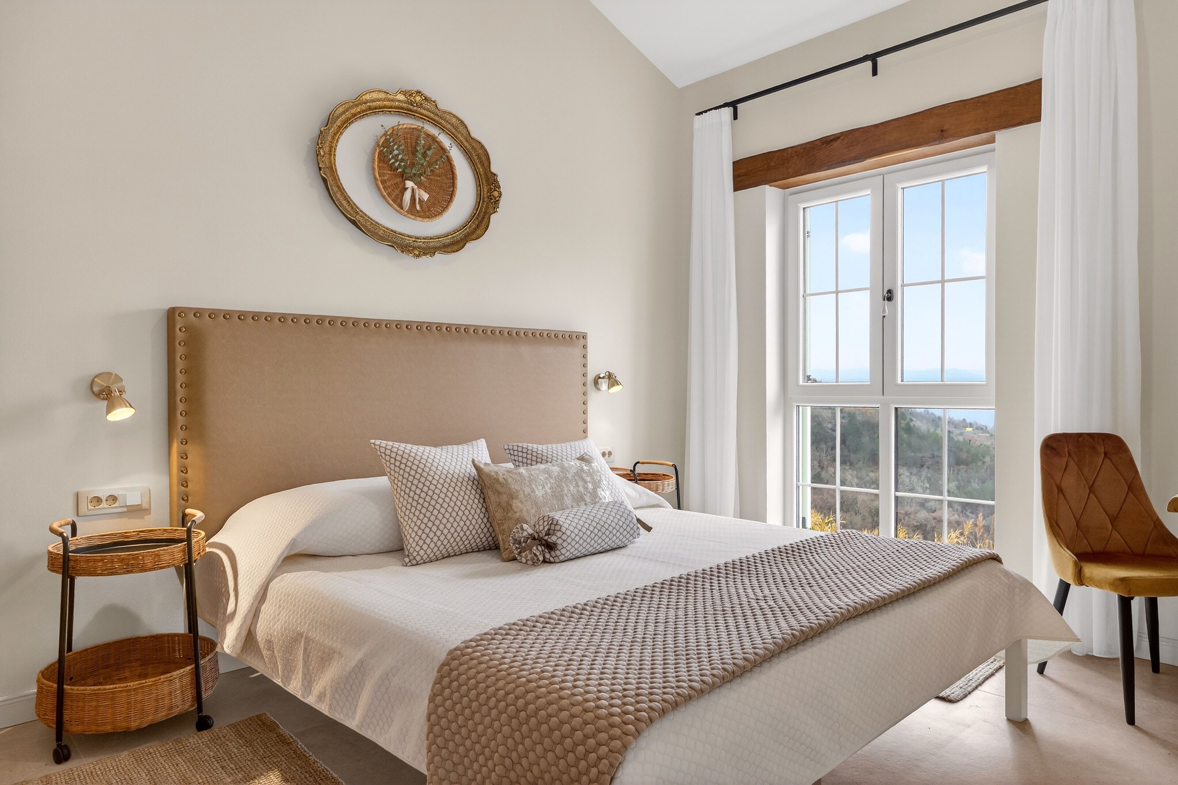 Bügeleisen/Bügelbrett, WLAN, Bettwäsche