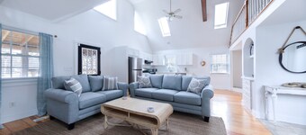 Entire Hyannis Home - Near Downtown & Beaches