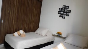 2 Schlafzimmer, Bügeleisen/Bügelbrett, Internetzugang, Bettwäsche