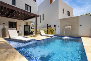 Outdoor pool - Villa Sophia (Cabarete)