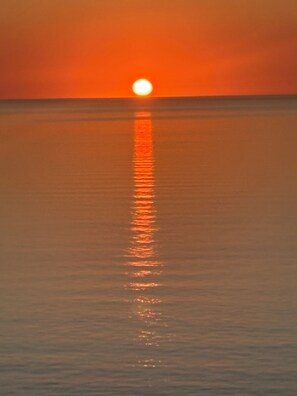Miscellaneous - Sunrise to sunset you will never miss one ! (Marco Island)