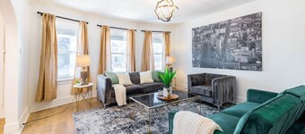 Modern Cozy Detroit Home - Close to Downtown