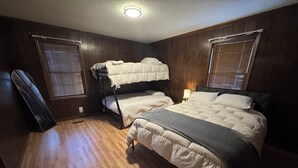 Unclassified image, 2 of 22, button - Prime 1BR: Minutes to Toledo, Sylvania & MI (Toledo)
