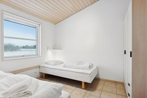 2 bedrooms, free WiFi - Relaxing holiday close to sea and nature (Pandrup)