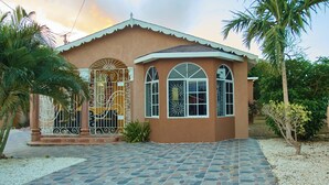 Exterior - Cozy & Secure 2BR Old Harbour Retreat: All the Comforts of Your Own Home (St.Catherine)