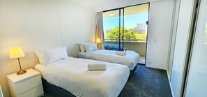 2 bedrooms, iron/ironing board, free WiFi, bed sheets - 
Unbeatable Location. Steps to the City Centre (Darlinghurst)