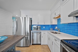 Microwave, oven, stovetop, dishwasher - Oceanfront Holden Beach - 3BR, Private Pool, Sleeps 10 (Holden Beach)