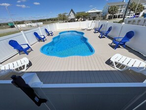 Pool - Oceanfront Holden Beach - 3BR, Private Pool, Sleeps 10 (Holden Beach)