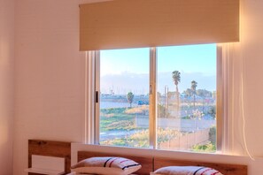 Interior - TelMar Port View - 10 minutes walk from Finikoudes Beach (Larnaka)